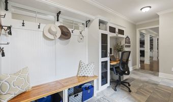 89 Alpine Dr, Burlington, CT 06013