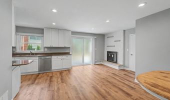1704 S Highland Ave, Arlington Heights, IL 60005