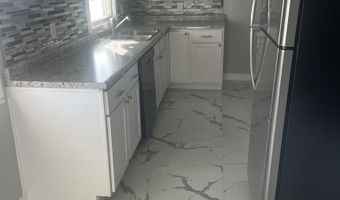 104 S Needles Dr St, Brandon, SD 57005