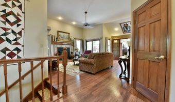 625 McKay Rd, Amsterdam, NY 12010