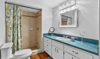 7649 22nd St, Bell, FL 32619