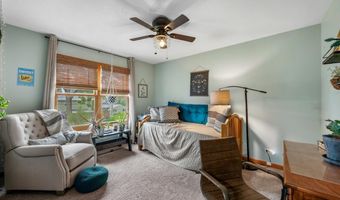 10118 Lund Ave, Algonquin, IL 60102