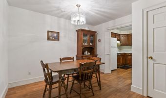24 Parkwood Dr, Augusta, ME 04330