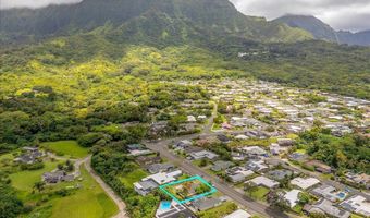 1076 Maunawili Rd, Kailua, HI 96734