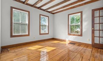 6 Richs Ct, Amesbury, MA 01913