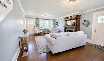 9 Ocean Ave, Amityville, NY 11701
