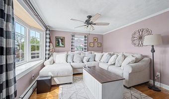 116 Volturno St, North Providence, RI 02904