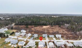 39 Whisper Dr, Bangor, ME 04401