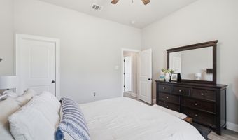 9225 Natures Trl, Biloxi, MS 39532