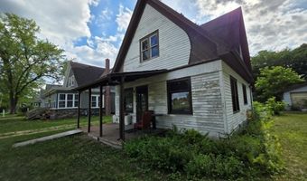 225 S Linden St, Adams, WI 53910