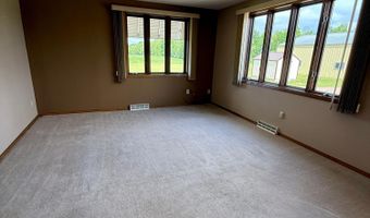 W7195 CLAY RD, Antigo, WI 54409