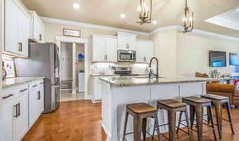 22632 Big Oak Dr, Athens, AL 35613