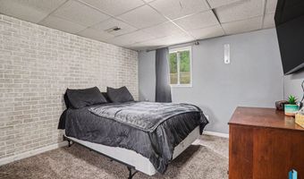 916 S Patrician Ct, Brandon, SD 57005