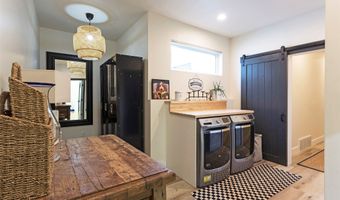 14833 Sunburst Dr, Bigfork, MT 59911