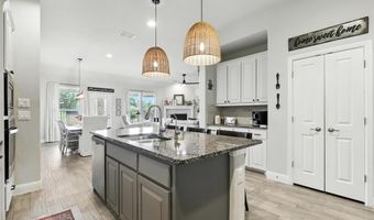 212 Missler Dr, Aledo, TX 76008