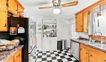 181 Brookside Dr, North Kingstown, RI 02852