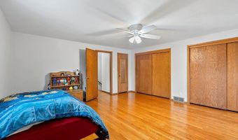 925 W LINDBERGH St, Appleton, WI 54914