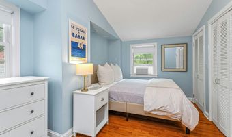 4 Old Stone Rd, Darien, CT 06820