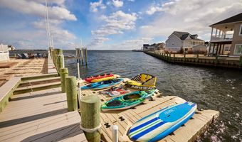 256 Cedar Dr, Bayville, NJ 08721