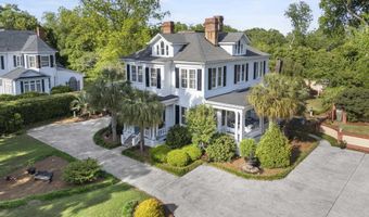 1704 Fair St, Camden, SC 29020