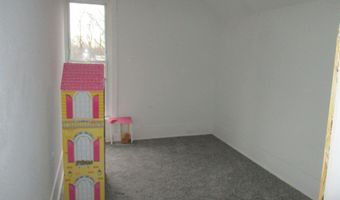 127 Grafton Ave, Alma, MI 48801