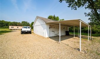 2617 Pymatuning Lake Rd, Andover, OH 44003