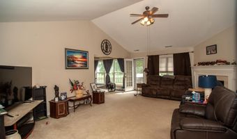 202 W DARBY Cir, Dover, DE 19904