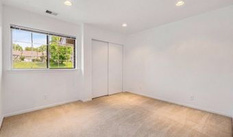 73 Encampment Dr, Bedminster, NJ 07921