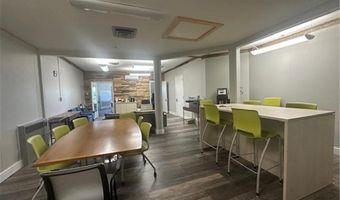401 N Main St 201, Austin, MN 55912