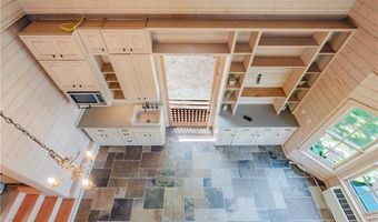 3 Manhattan, Alexandria Bay, NY 13607