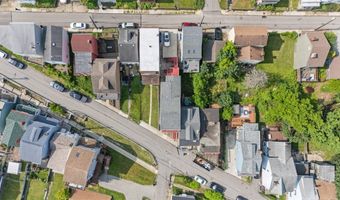 2700 Sumner St, Airville, PA 15203
