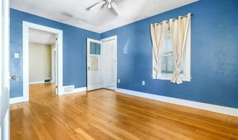 43 Mary Ave, East Providence, RI 02914