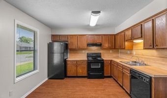 151 Summerwood Dr, Benton, AR 72015