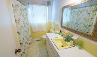 2623 Hatch N Pkwy, Baxley, GA 31513