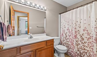 10579 Karston Ave NE, Albertville, MN 55301