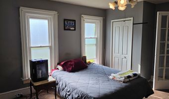 513 N Broad St, Adrian, MI 49221