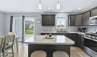 605 Viburnum Creek Run, Avilla, IN 46710