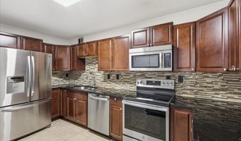 309 YOAKUM Pkwy 1002, Alexandria, VA 22304