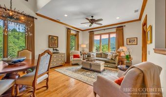 35 Valley Vista Ct, Banner Elk, NC 28604
