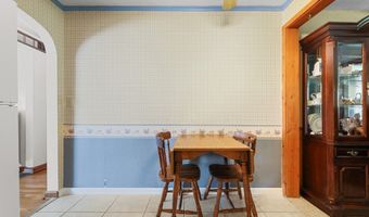 2360 Burton Ave, Alliance, OH 44601
