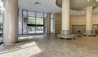 1805 CRYSTAL Dr #913S, Arlington, VA 22202