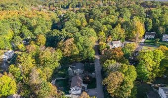 33 Tanglewood Dr, Alloway, NJ 07422