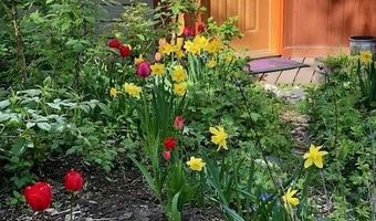 1854 Buccaneer Pl, Anchorage, AK 99501