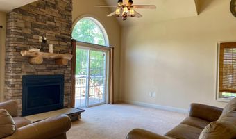 211 Keats Ln, Albrightsville, PA 18210