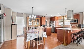 3404 Ala Hinalo Pl, Honolulu, HI 96818