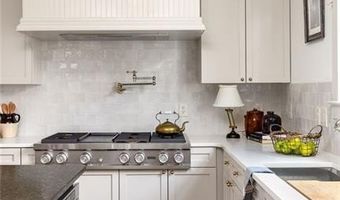 1602 Windsor, Avondale Estates, GA 30002