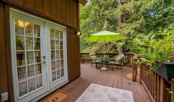 82 Pond Rd, Campton, NH 03223