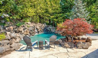 1440 E Nevada St, Ashland, OR 97520