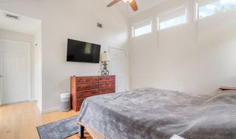 12 Thunder Dr, Alloway, NJ 07418