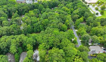 6 BRIARCREST Dr, Ocean Pines, MD 21811